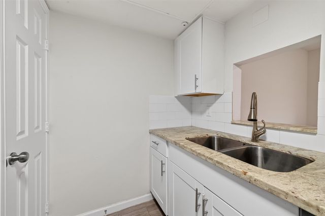 811 Threadneedle Street 258, Houston, TX 77079