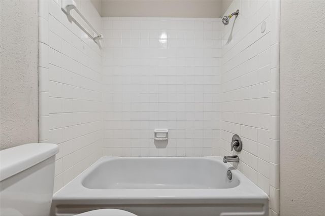 811 Threadneedle Street 258, Houston, TX 77079