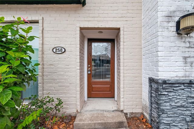 811 Threadneedle Street 258, Houston, TX 77079