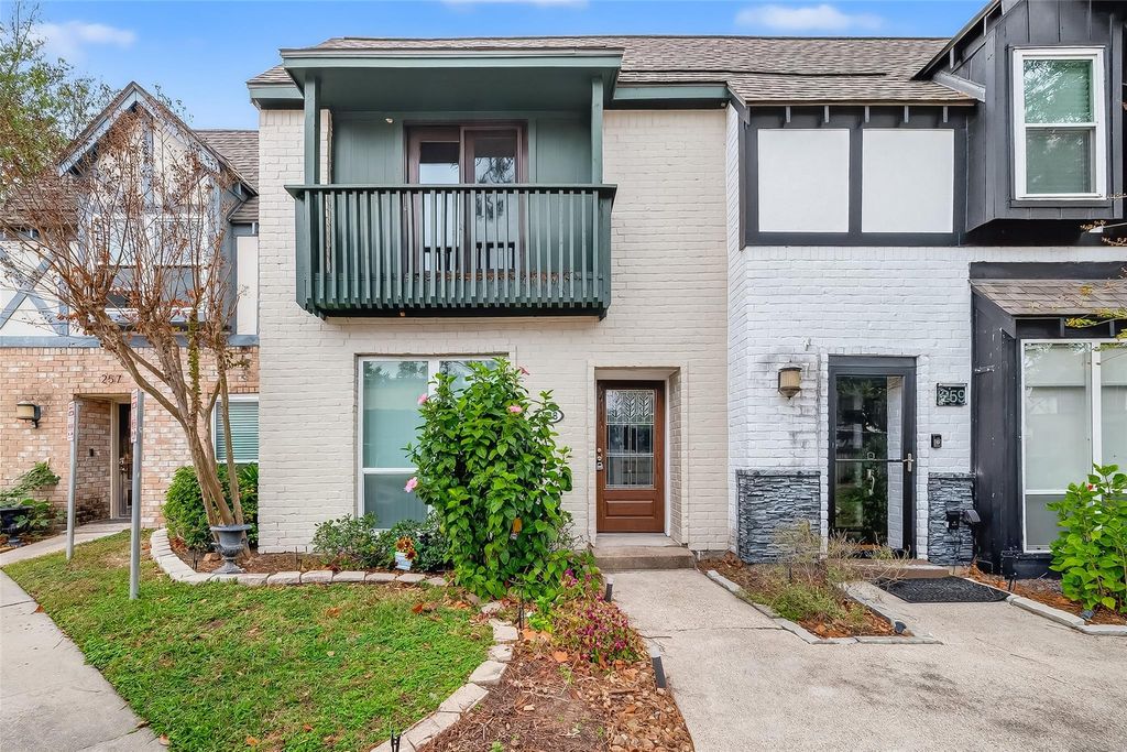 811 Threadneedle Street 258, Houston, TX 77079