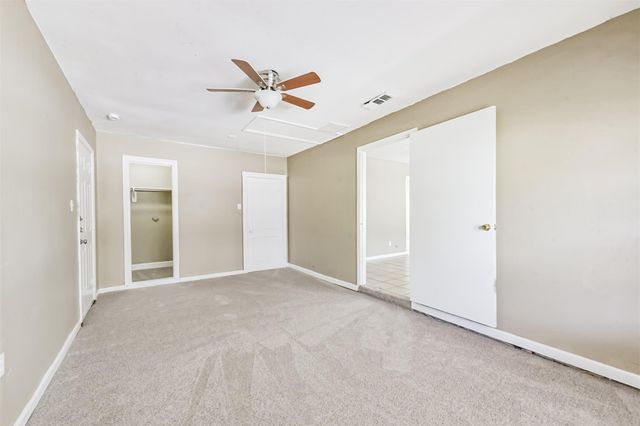 10214 Bretton Drive, Houston, TX 77016