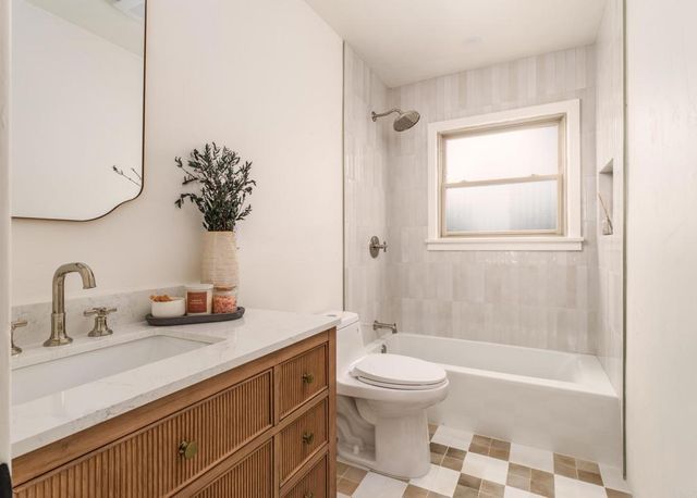 4846 Long Branch Avenue, San Diego, CA 92107