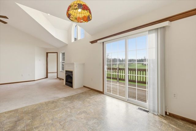 1596 Nantucket Dr, Lexington, OH 44904