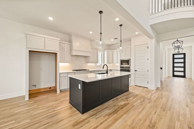 957 Highlands Avenue, Aledo, TX 76008