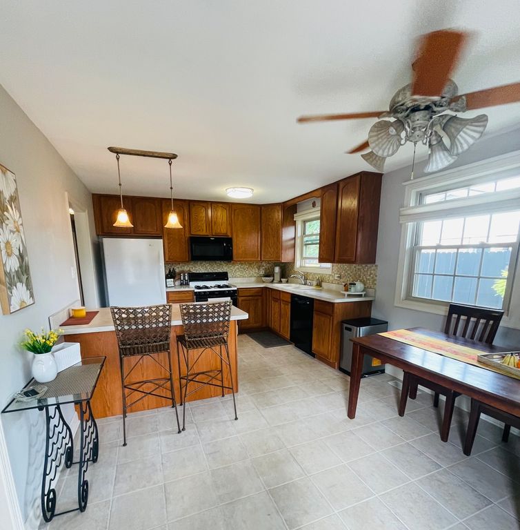 13039 W Playfield Drive, Crestwood, IL 60418 — photo 4