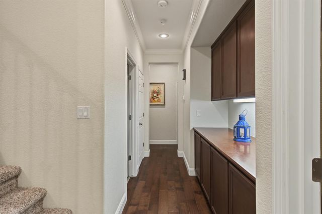 236 Preakness Cir, Manteca, CA 95337