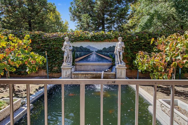 236 Preakness Cir, Manteca, CA 95337