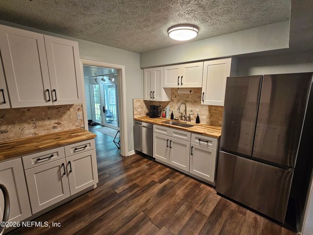 7269 BALBOA Road, Jacksonville, FL 32217