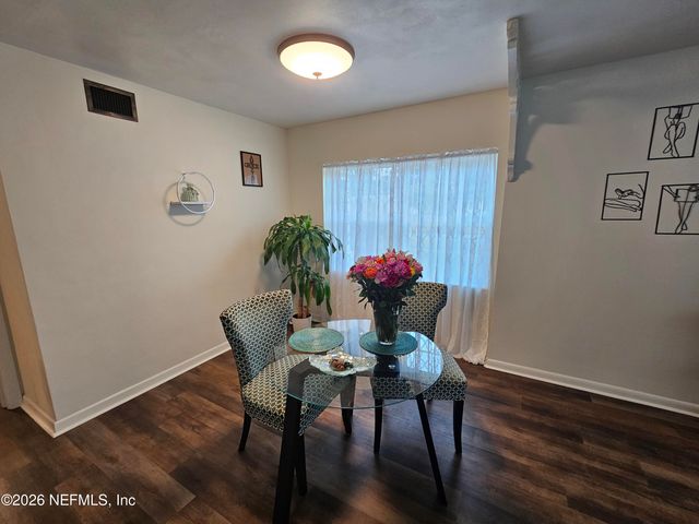 7269 BALBOA Road, Jacksonville, FL 32217