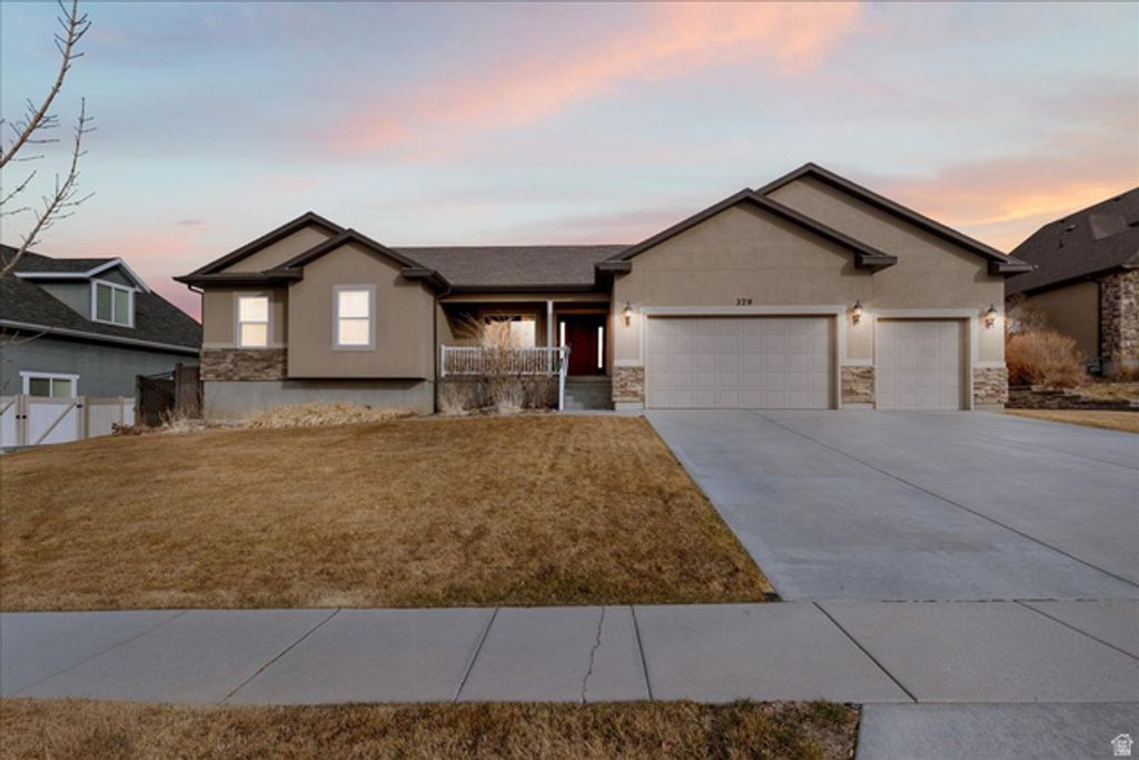379 S 1370 E, Tooele, UT 84074