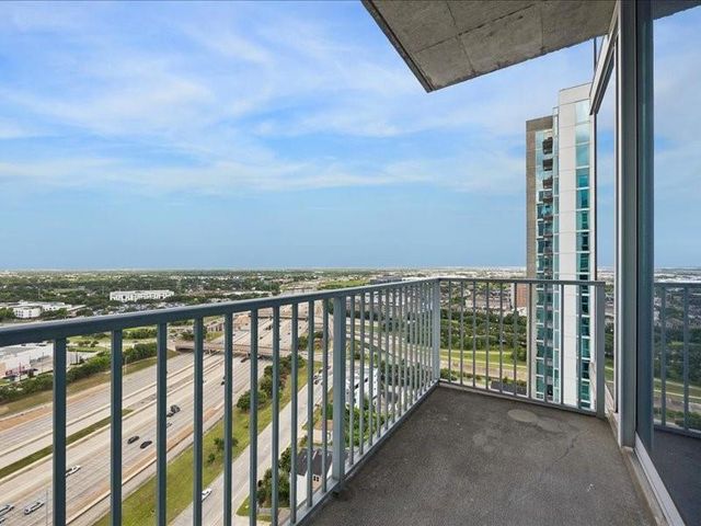 5925 Almeda Road 12202, Houston, TX 77004