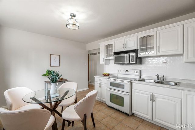 10615 Alliance Drive, Dellwood, MO 63136