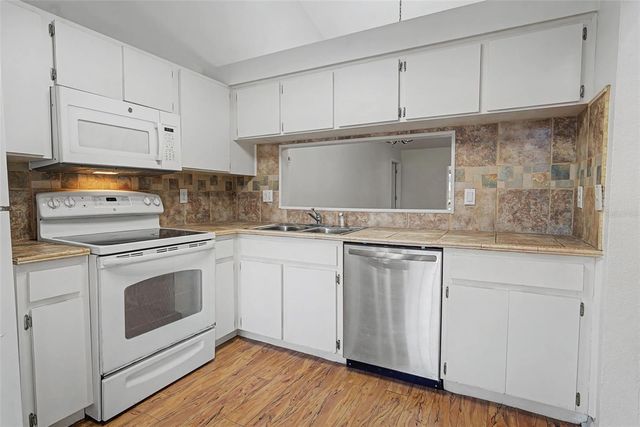 143 LOOKOUT DRIVE, Apollo Beach, FL 33572