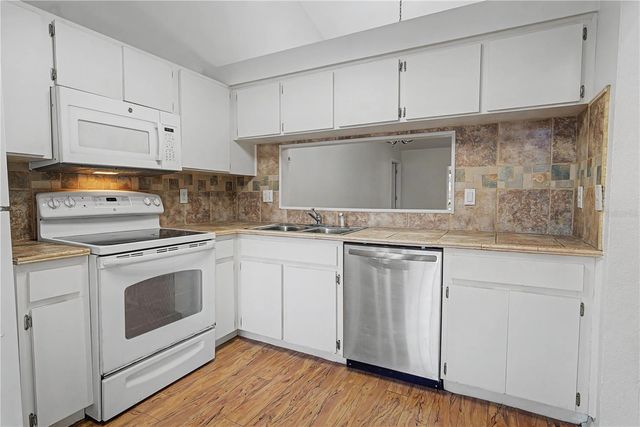 143 LOOKOUT DRIVE, Apollo Beach, FL 33572