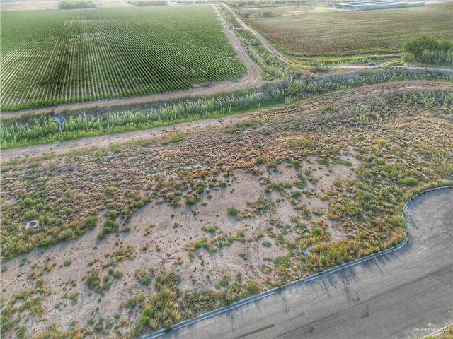 313 N Leon Avenue, Elsa, TX 78543