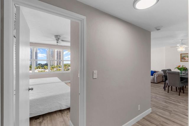 3300 NE 36th Street 920, Fort Lauderdale, FL 33308