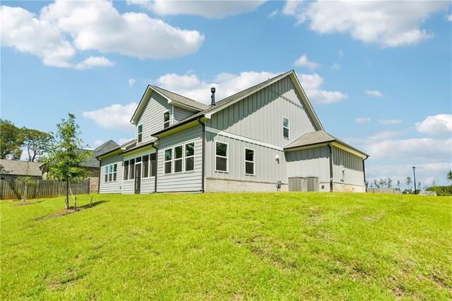 321 Apalachee Way, Bonaire, GA 31005
