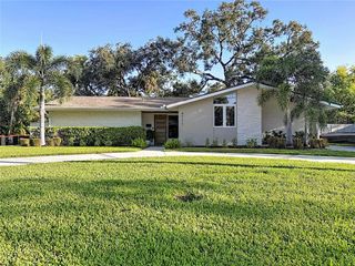 4711 W ESTRELLA STREET, Tampa, FL 33629