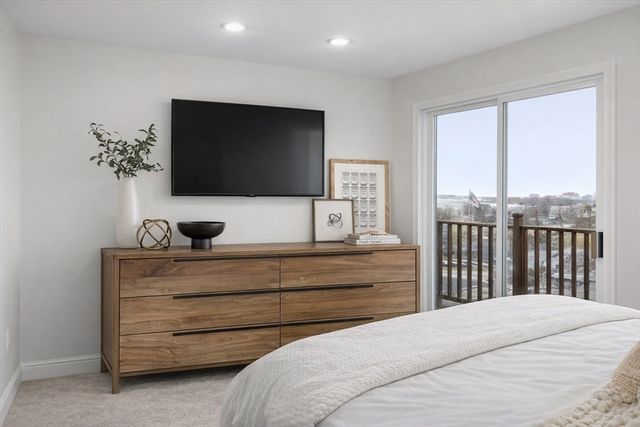 19 Dixfield 1, Boston, MA 02127