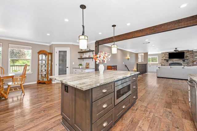 23339 Wayfarer Ct, Auburn, CA 95602