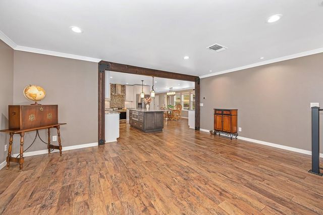 23339 Wayfarer Ct, Auburn, CA 95602