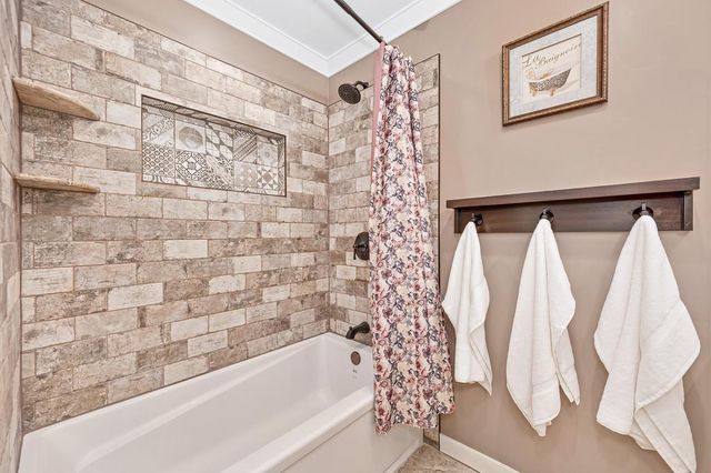 23339 Wayfarer Ct, Auburn, CA 95602