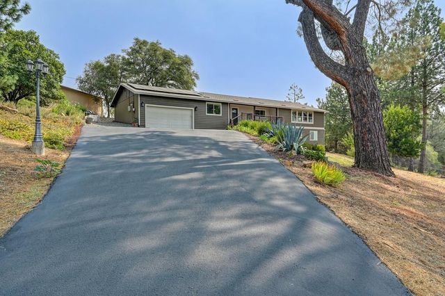 23339 Wayfarer Ct, Auburn, CA 95602