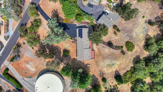 23339 Wayfarer Ct, Auburn, CA 95602