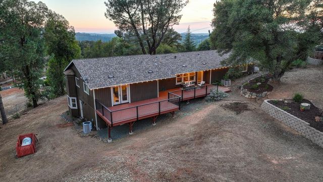 23339 Wayfarer Ct, Auburn, CA 95602