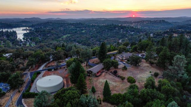 23339 Wayfarer Ct, Auburn, CA 95602