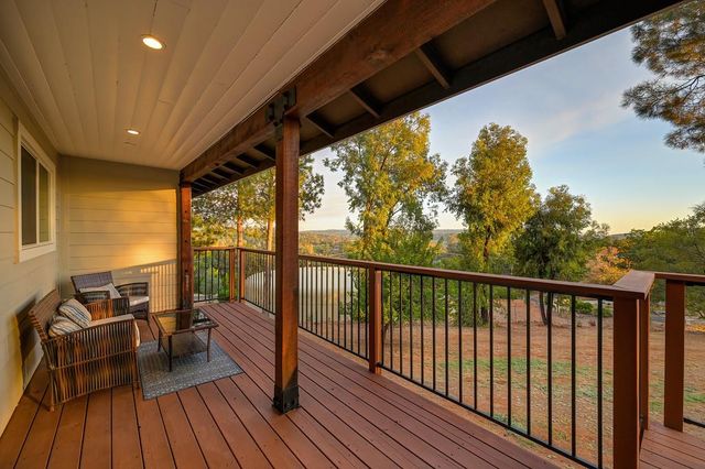 23339 Wayfarer Ct, Auburn, CA 95602