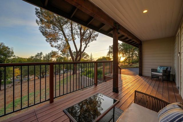 23339 Wayfarer Ct, Auburn, CA 95602