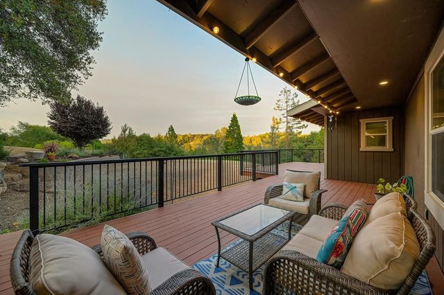 23339 Wayfarer Ct, Auburn, CA 95602