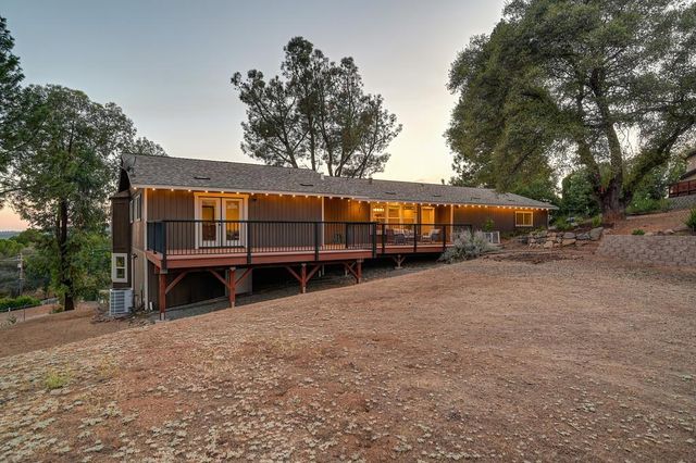23339 Wayfarer Ct, Auburn, CA 95602