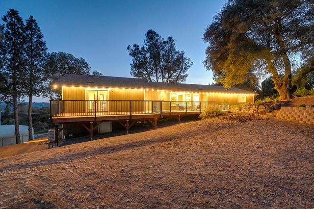 23339 Wayfarer Ct, Auburn, CA 95602