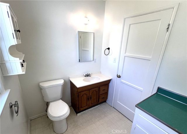 3012 Los Olivos Lane, La Crescenta, CA 91214