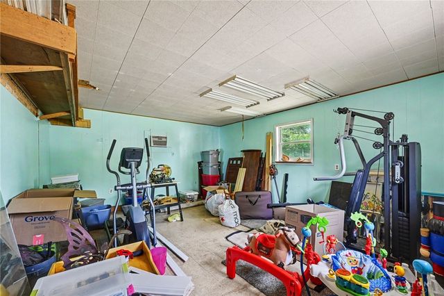 907 Debbie Court, Clayton, OH 45415