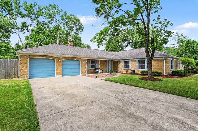 907 Debbie Court, Clayton, OH 45415