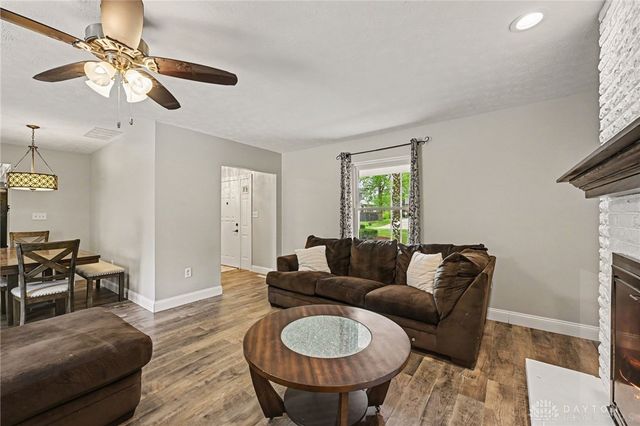 907 Debbie Court, Clayton, OH 45415