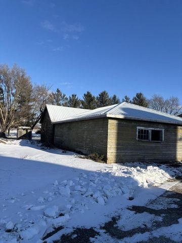 W397S11030 Chimney Rock, Eagle, WI 53119