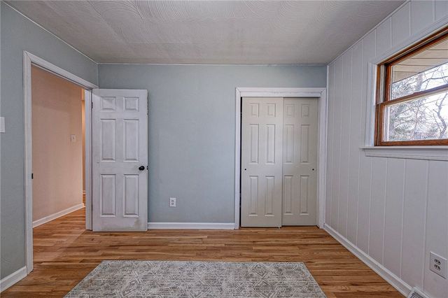 204 Marburger Rd, Forward Twp, PA 16033