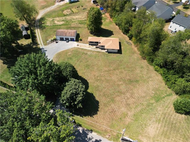 204 Marburger Rd, Forward Twp, PA 16033