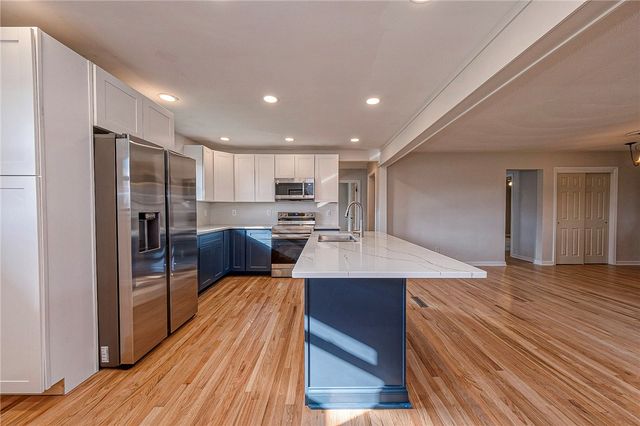 204 Marburger Rd, Forward Twp, PA 16033