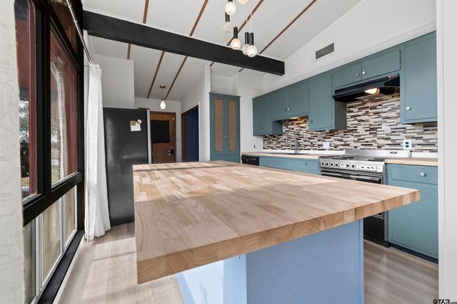 1329 Terre Haute, Tyler, TX 75701