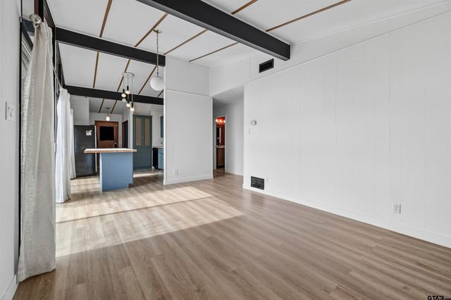 1329 Terre Haute, Tyler, TX 75701