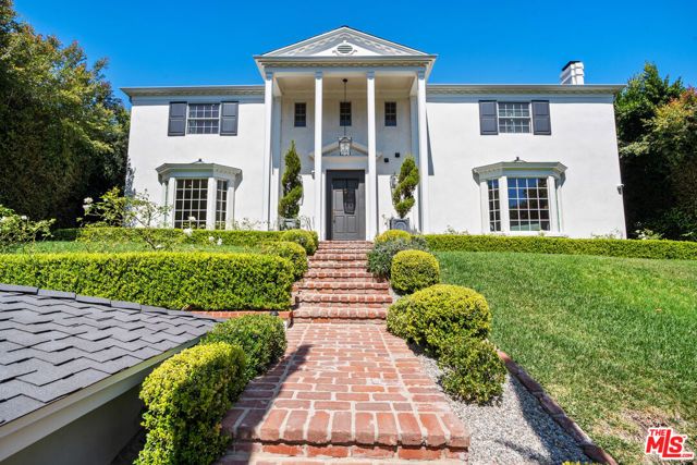 462 Warner Avenue, Los Angeles, CA 90024