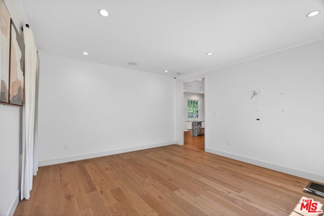 462 Warner Avenue, Los Angeles, CA 90024