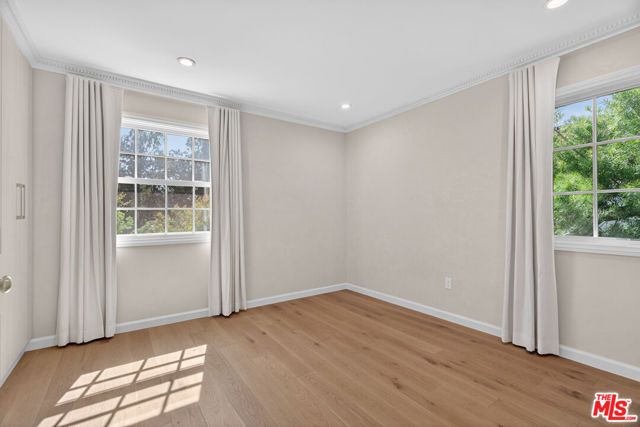 462 Warner Avenue, Los Angeles, CA 90024