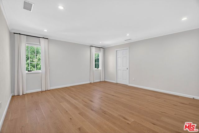 462 Warner Avenue, Los Angeles, CA 90024