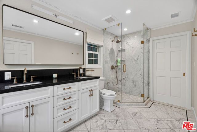 462 Warner Avenue, Los Angeles, CA 90024